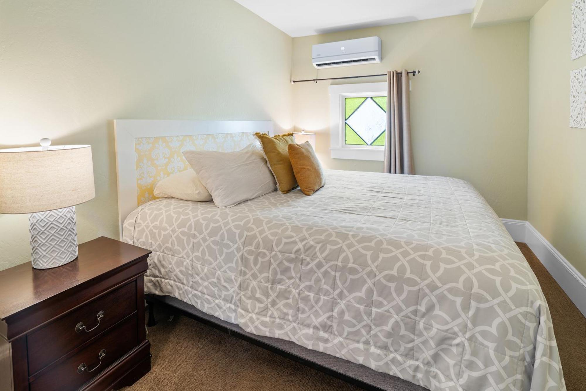 Pioneer Vacation Rentals - Pioneer North Suite Downtown แอชแลนด์ ภายนอก รูปภาพ